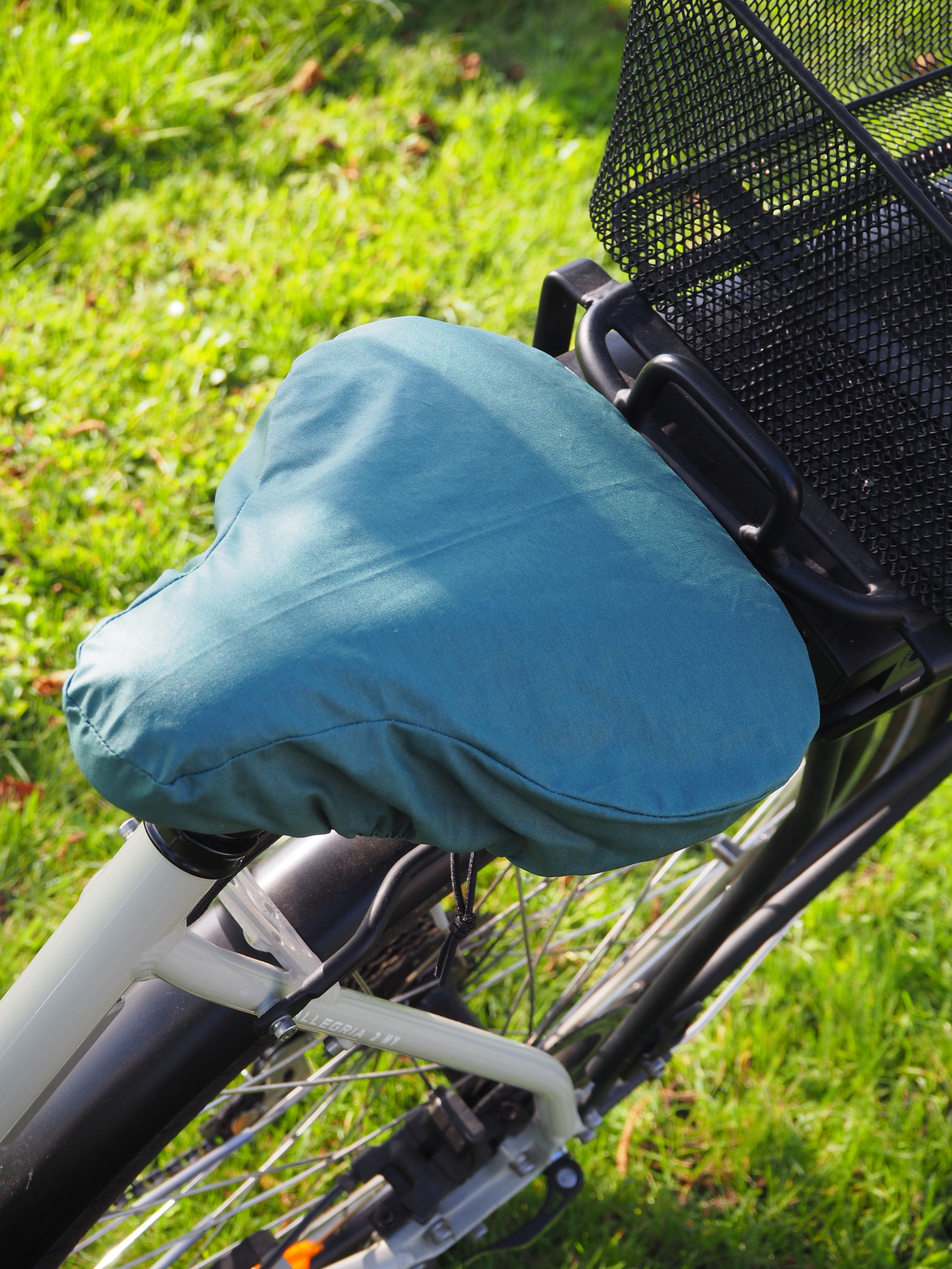 Housse de selle imperméable - La Léonette