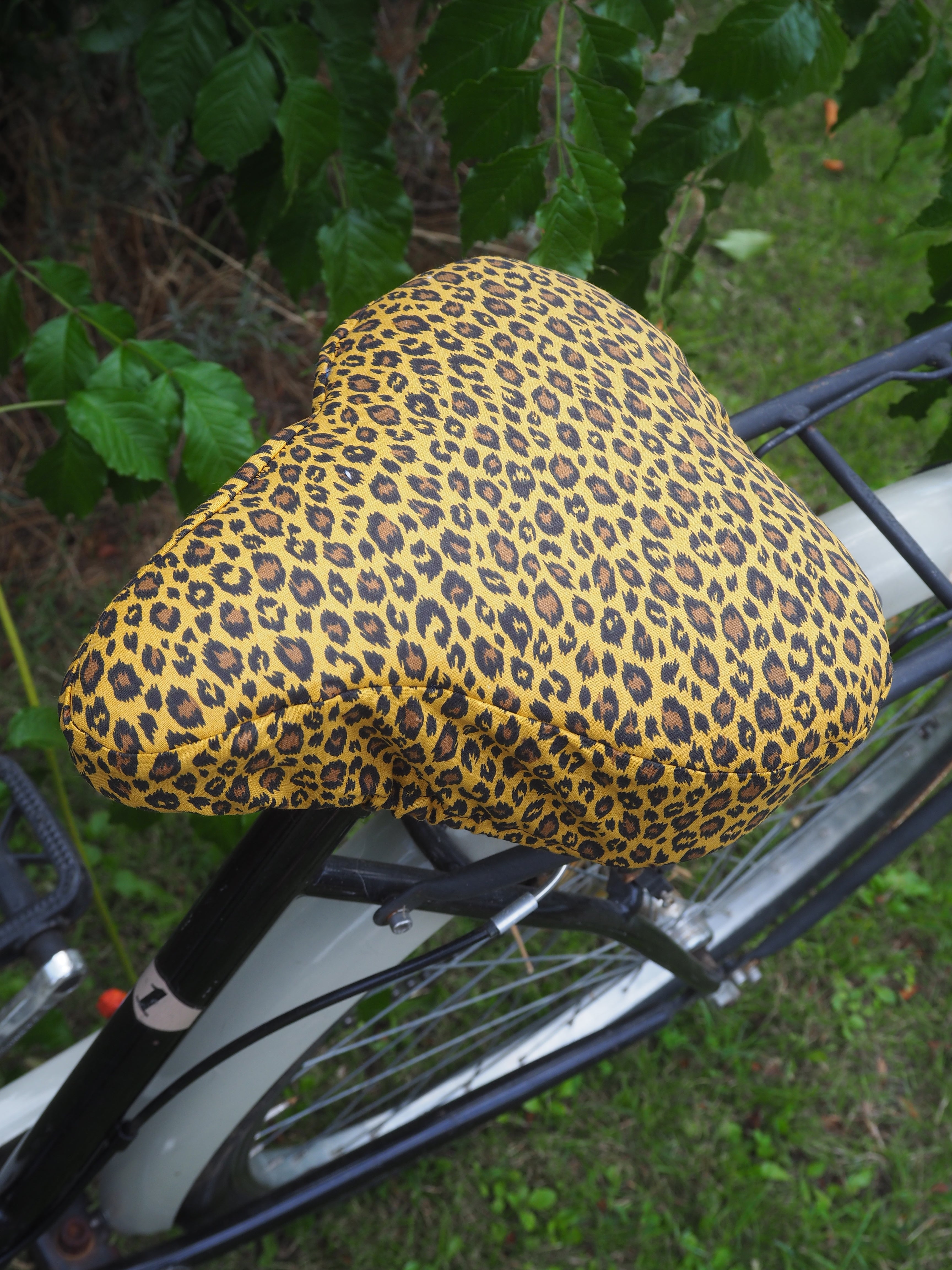 La cyclotte + - La housse de selle moelleuse