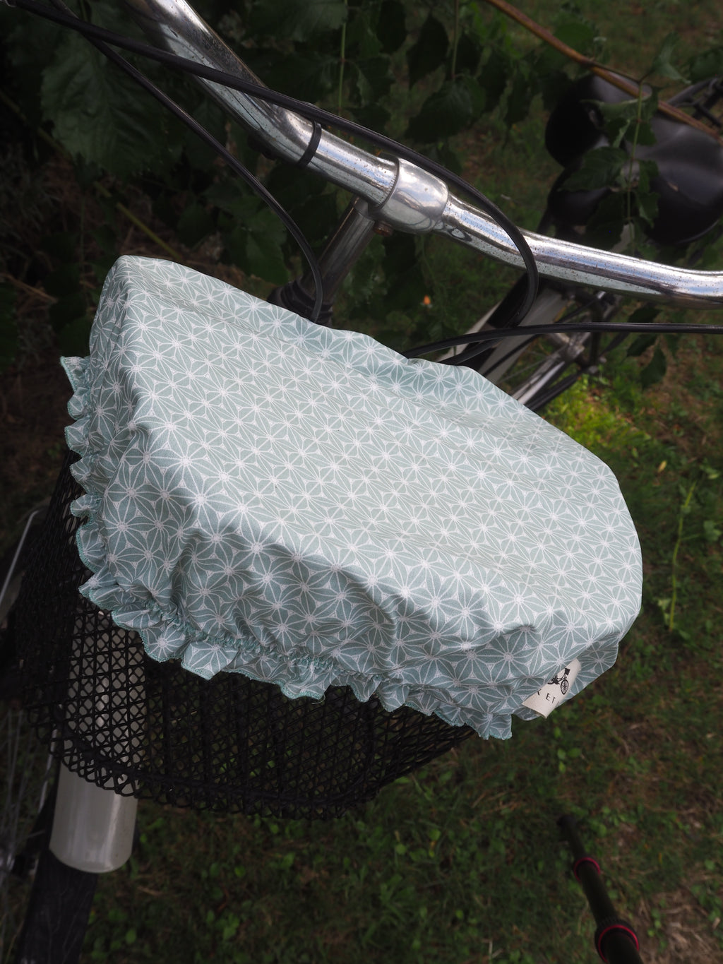 Les Paniettes – Housses de panier vélo imperméables