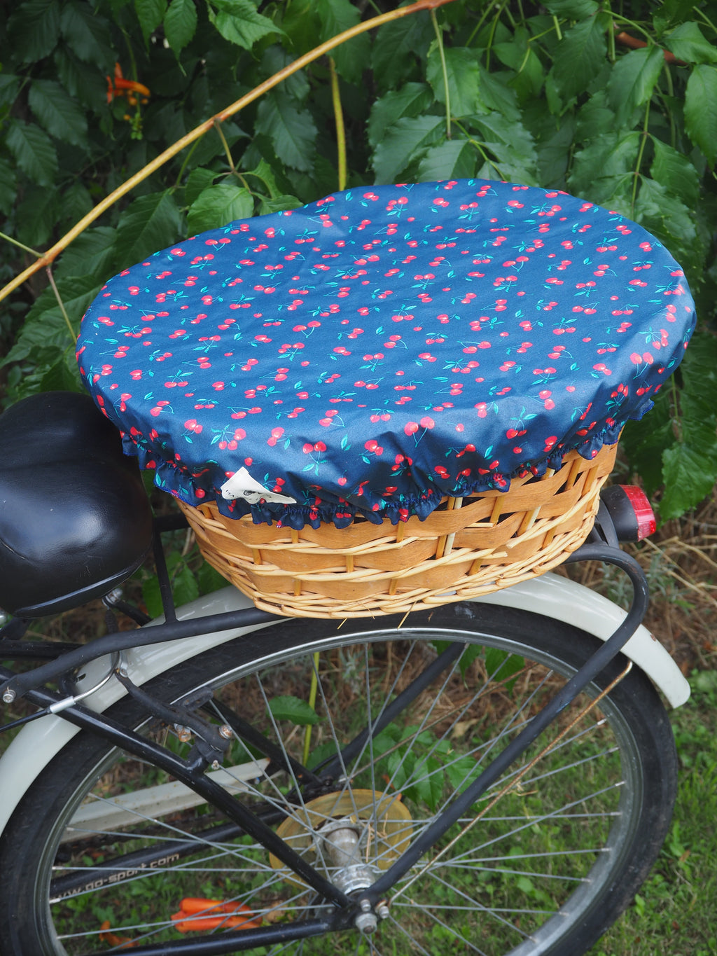 Les Paniettes – Housses de panier vélo imperméables