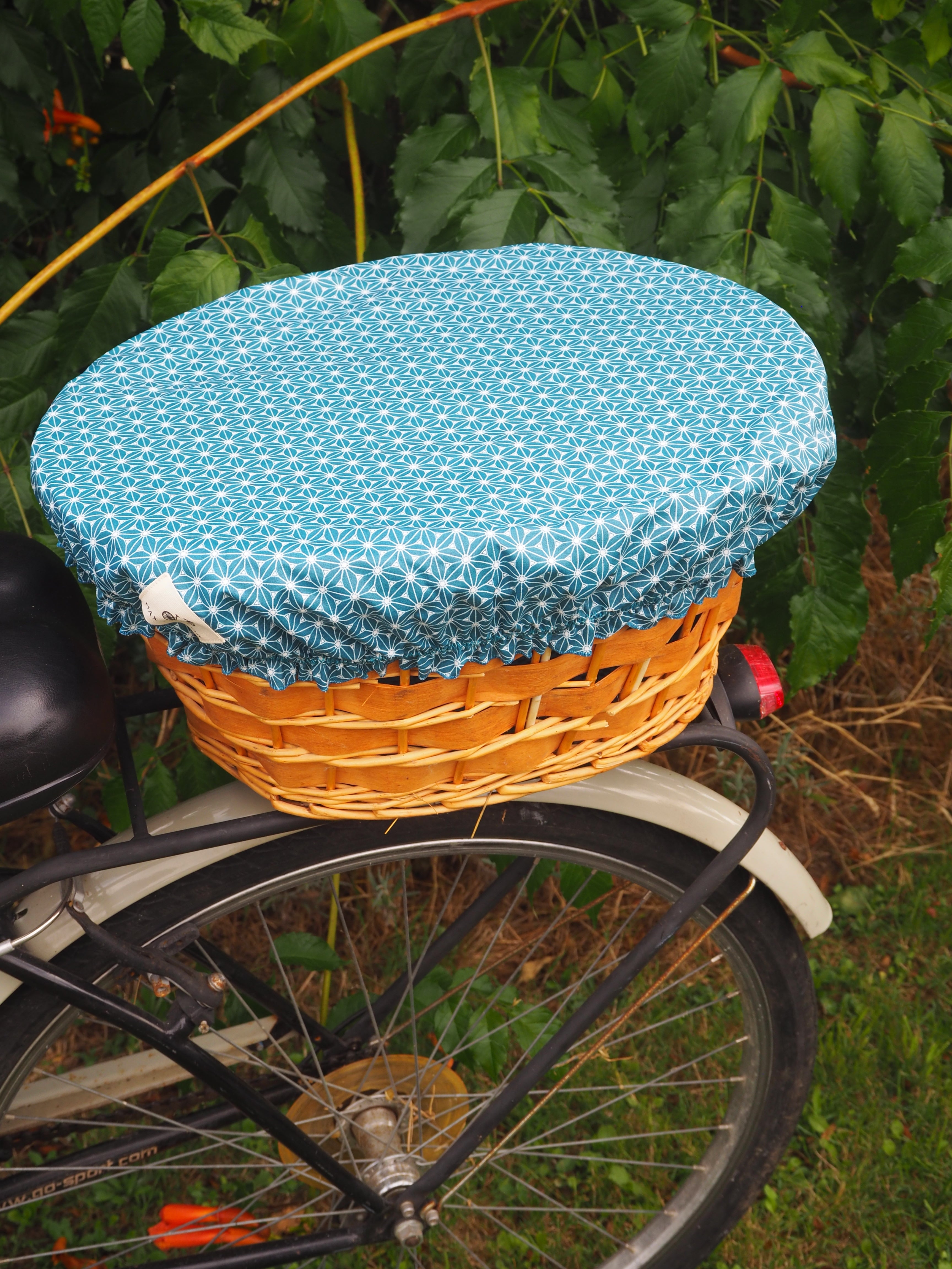 Les Paniettes – Housses de panier vélo imperméables